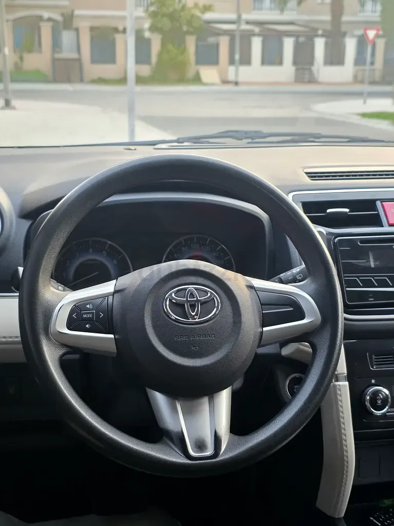 Toyota Rush 1.5 AT (104 حصان) - 13