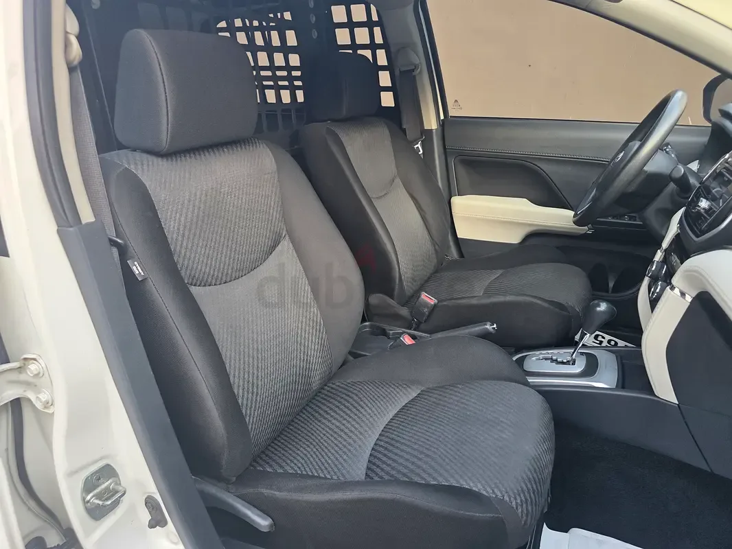 Toyota Rush 1.5 AT (104 حصان) - 11