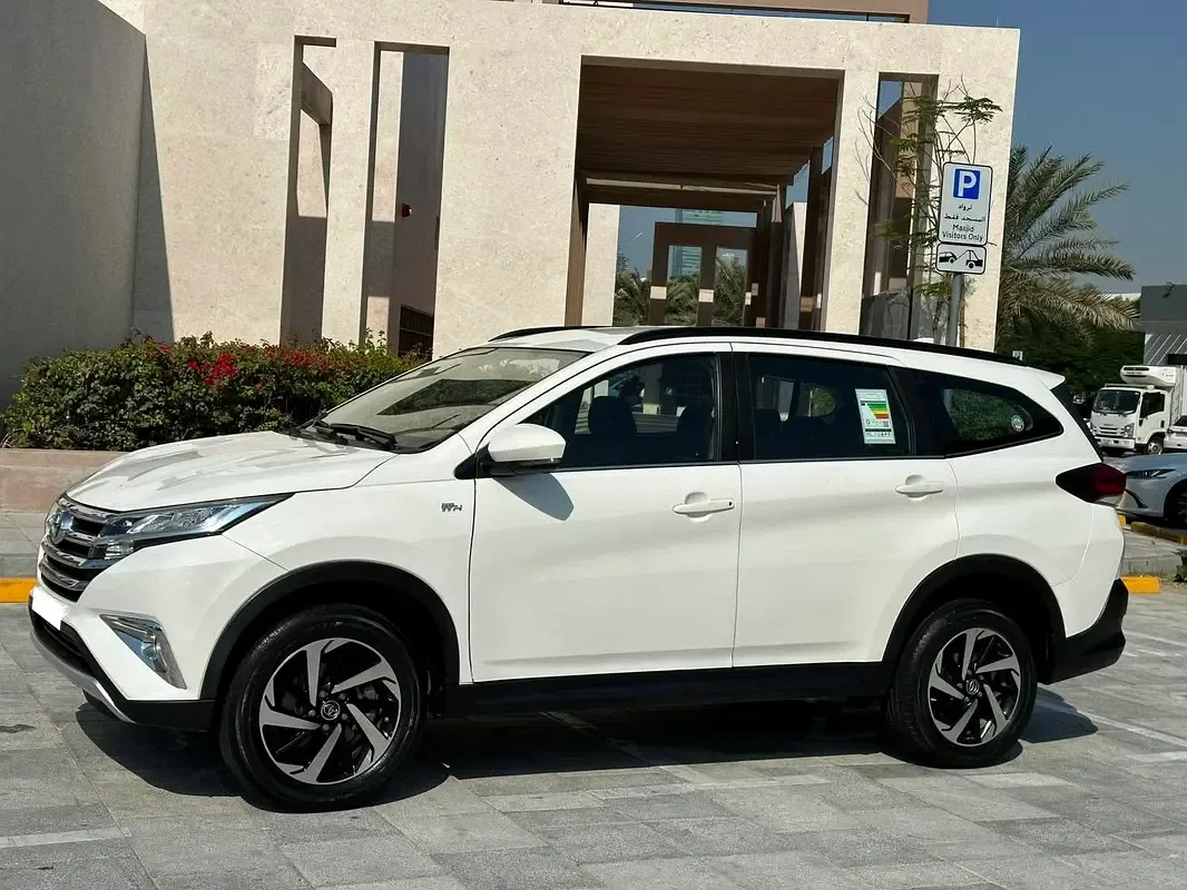 Toyota Rush 1.5 AT (104 hp) - 5