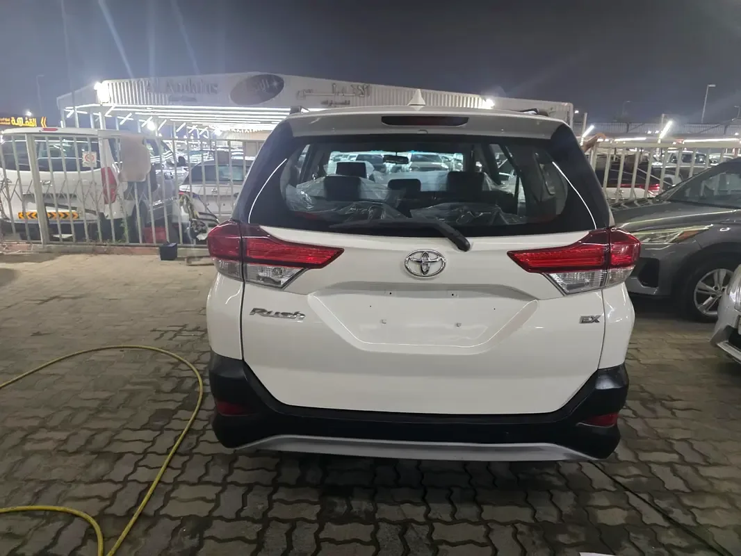 Toyota Rush 1.5 AT (104 hp) - 4