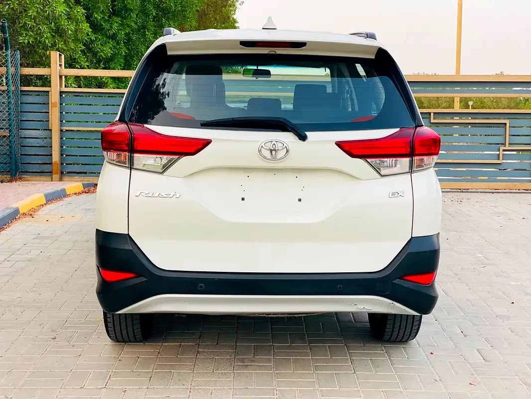 Toyota Rush 1.5 AT (104 hp) - 6