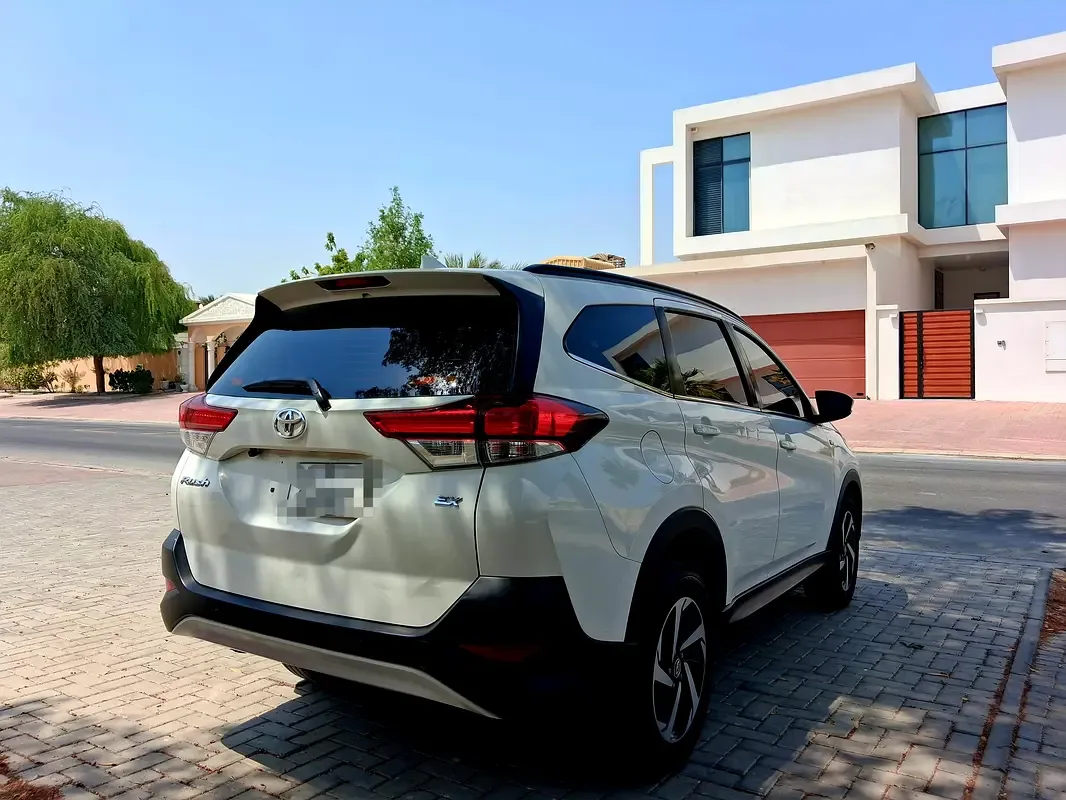 Toyota Rush 1.5 AT (104 حصان) - 6