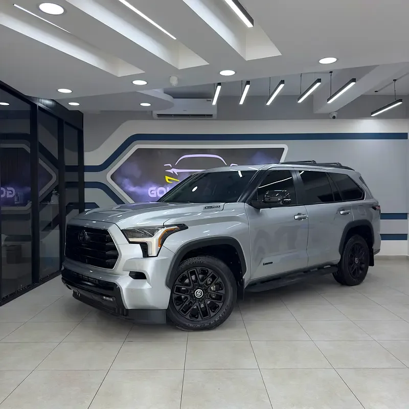 Toyota Sequoia 3.5 AT 4WD (437 hp)