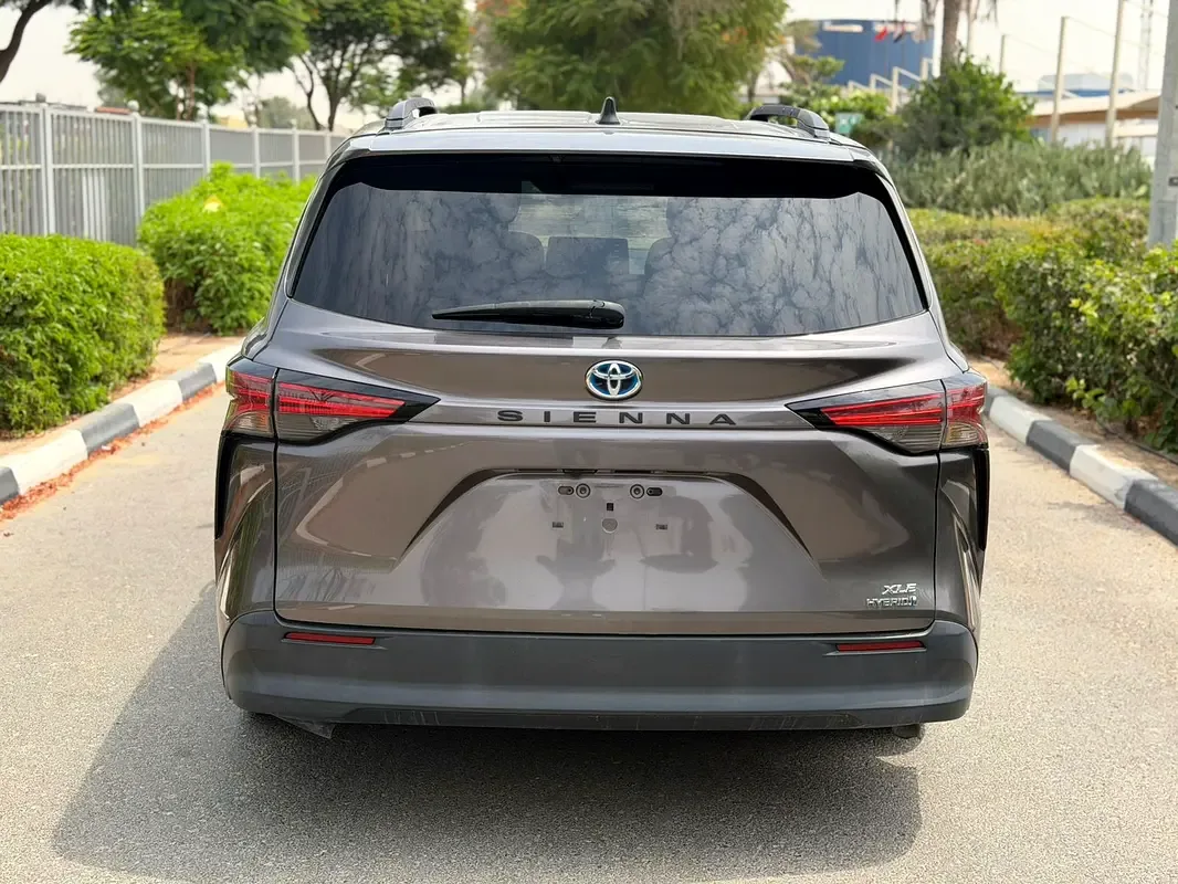 Toyota Sienna 2.5 AT (245 حصان) - 3
