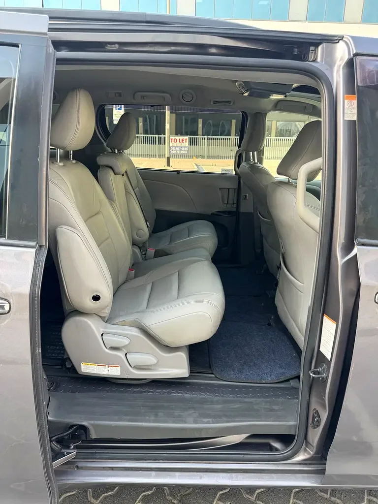 Toyota Sienna 3.5 AT (266 حصان) - 15