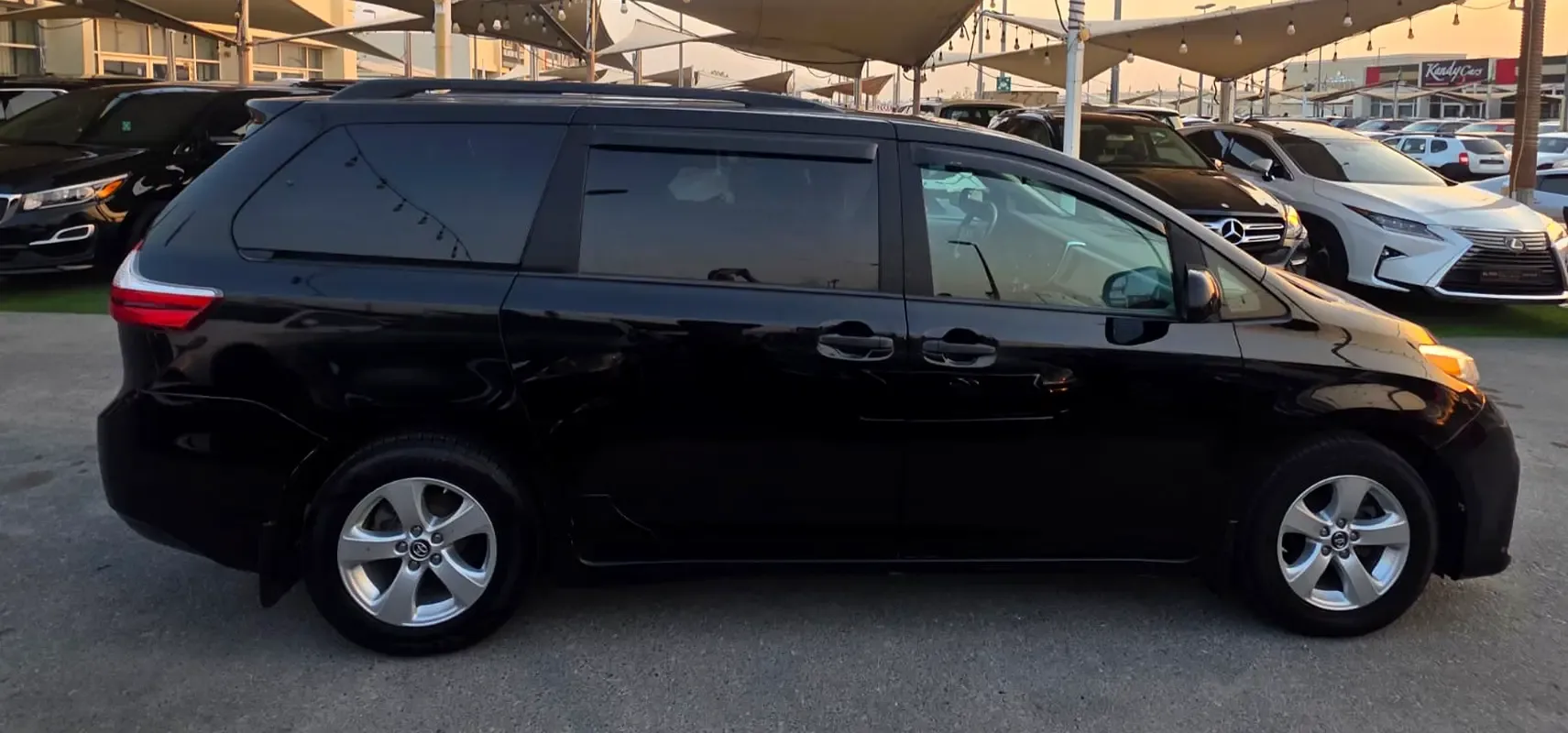 Toyota Sienna 3.5 AT (296 hp) - 5