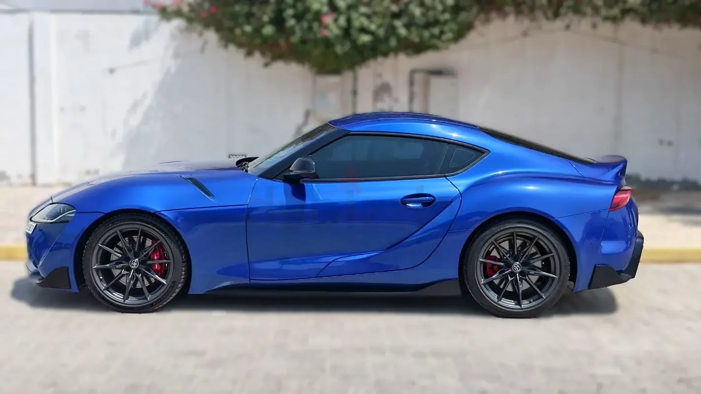 Toyota Supra 3.0 GR AT (340 hp)