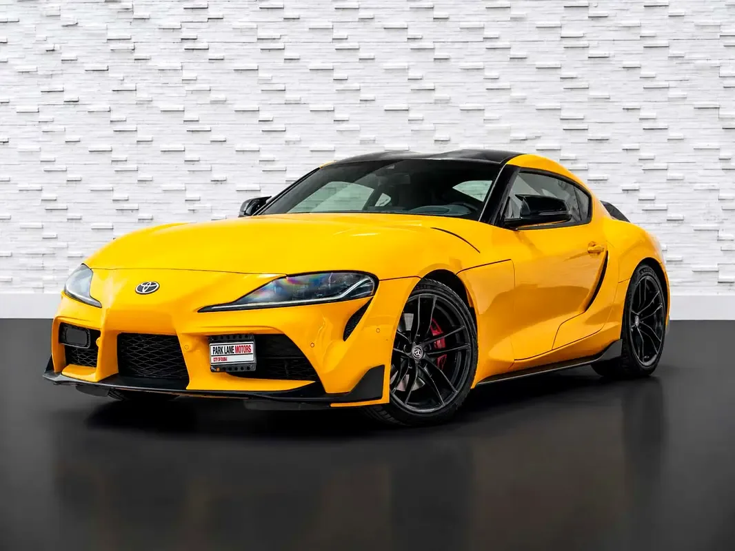 Toyota Supra 3.0 GR AT (340 hp)