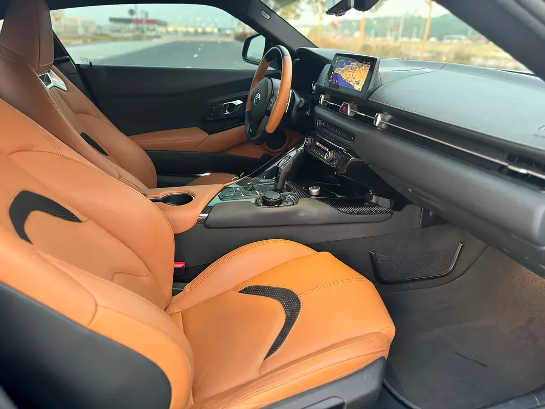 Toyota Supra 3.0 GR AT (340 hp) - 11