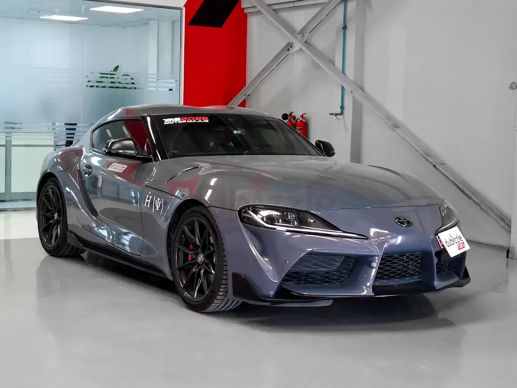 Toyota Supra 3.0 MT (387 hp)