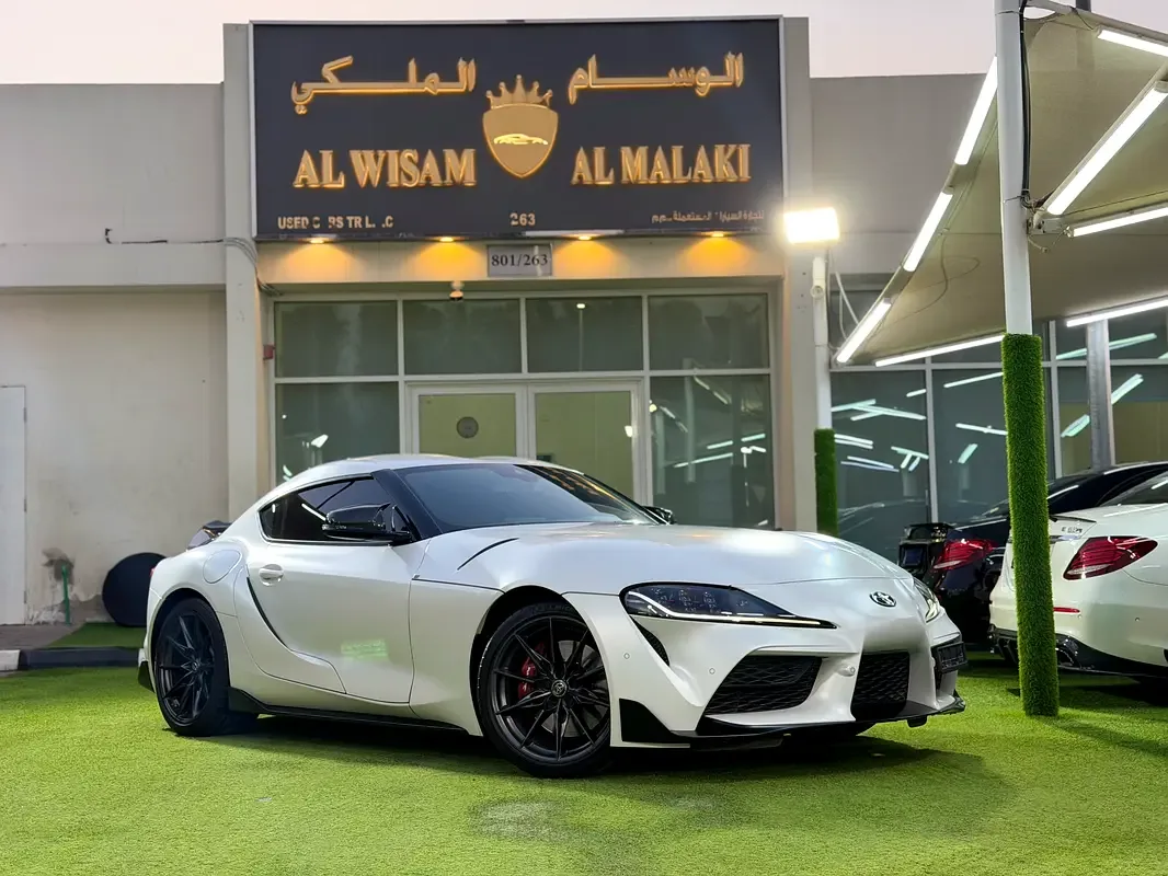 Toyota Supra 3.0 MT (387 hp)