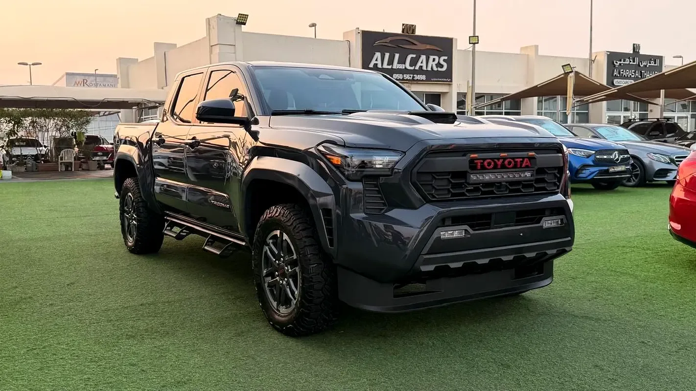 Toyota Tacoma 2.4 MT AWD (270 hp)