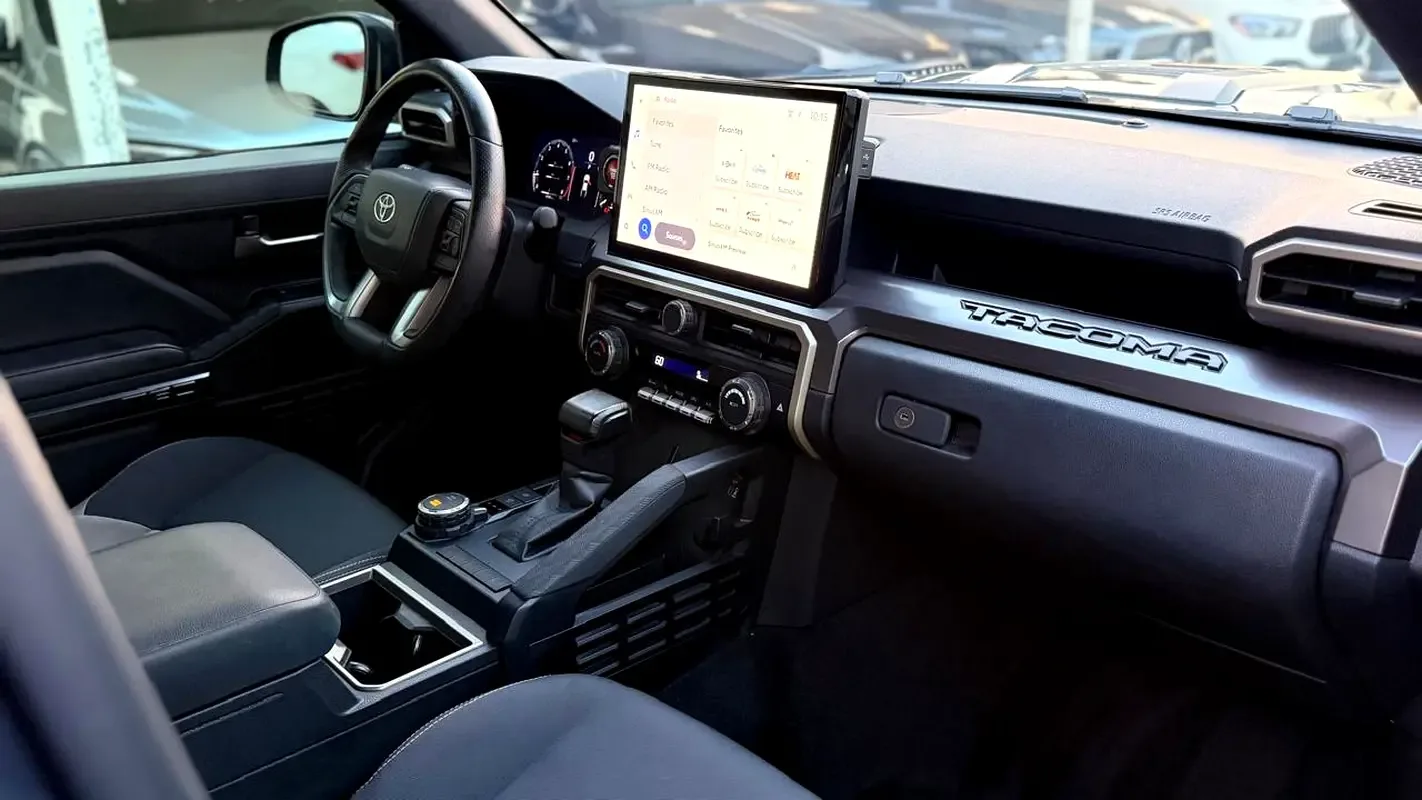 Toyota Tacoma 2.4 MT AWD (270 حصان) - 7