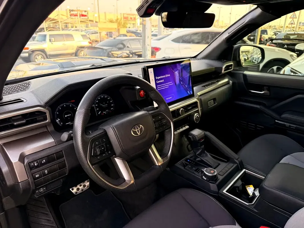 Toyota Tacoma 2.4 MT AWD (270 حصان) - 12