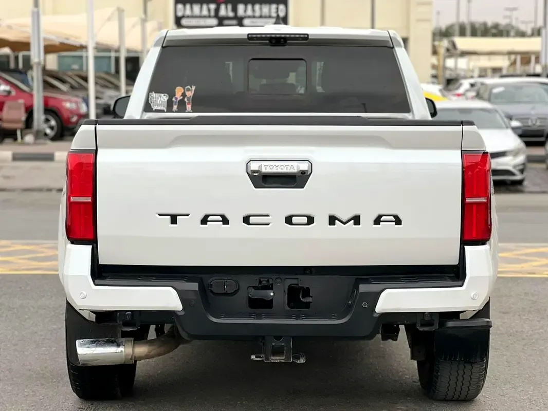 Toyota Tacoma 2.4 MT AWD (270 hp) - 3