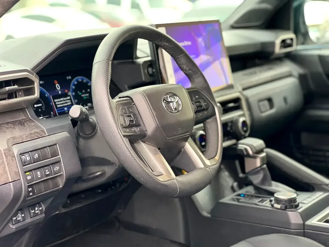 Toyota Tacoma 2.4 MT AWD (270 hp) - 6
