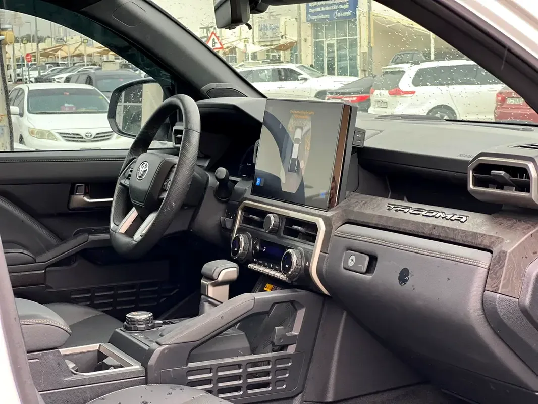 Toyota Tacoma 2.4 MT AWD (270 hp) - 14