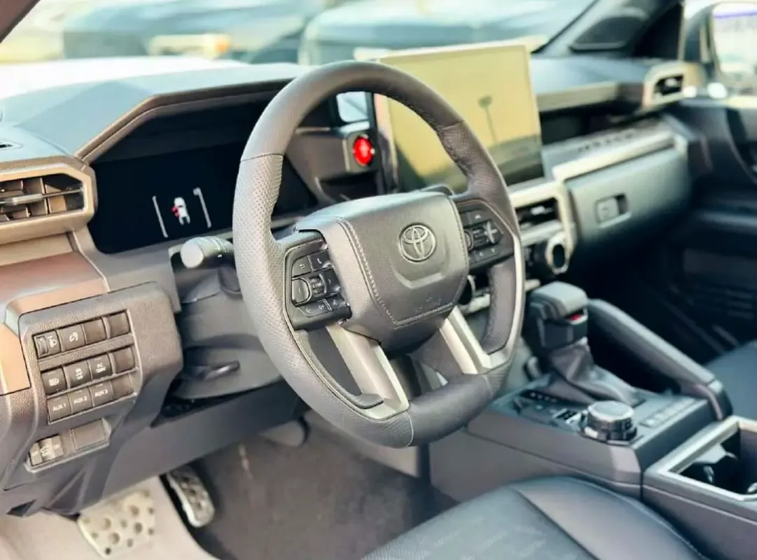 Toyota Tacoma 2.4 MT AWD (270 حصان) - 12