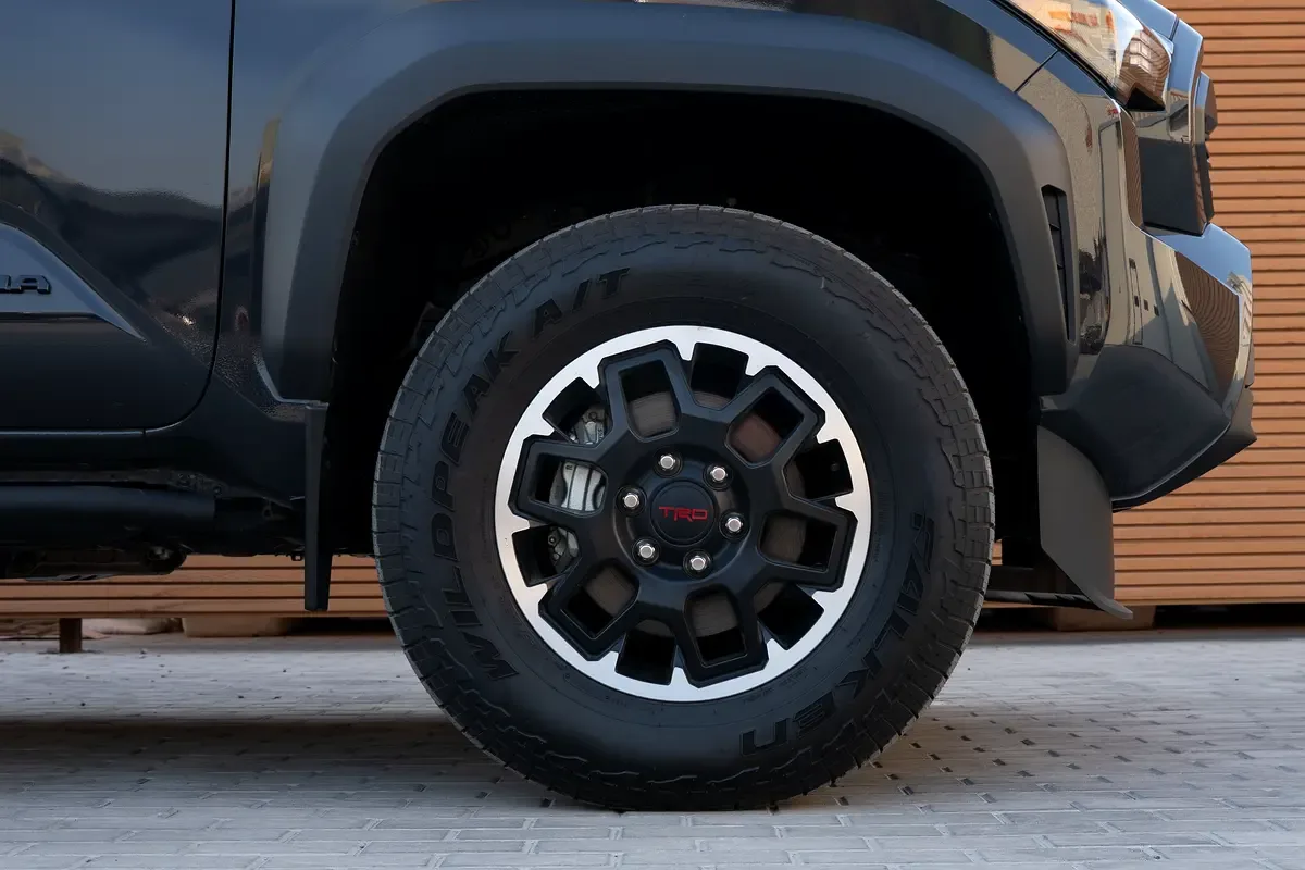 Toyota Tacoma 2.4 MT AWD (270 hp) - 5