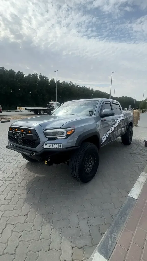 Toyota Tacoma 3.5 AT 4WD (278 hp)