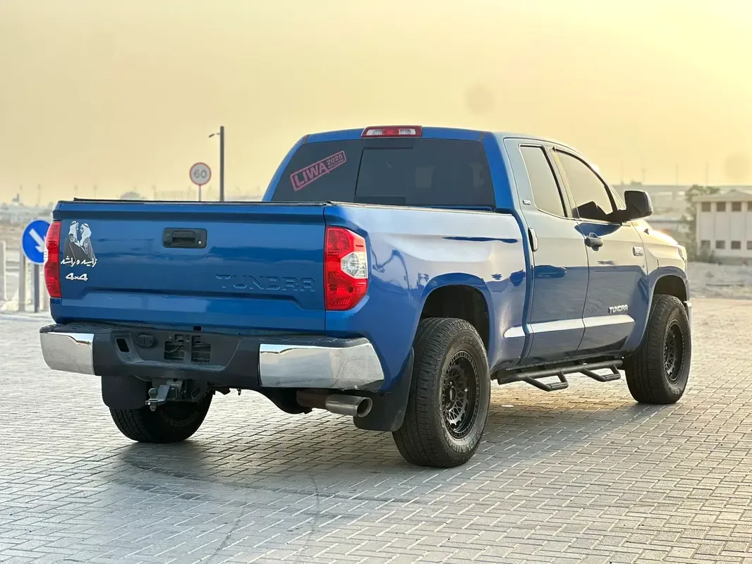 Toyota Tundra 5.7 AT 4WD (381 hp) - 6
