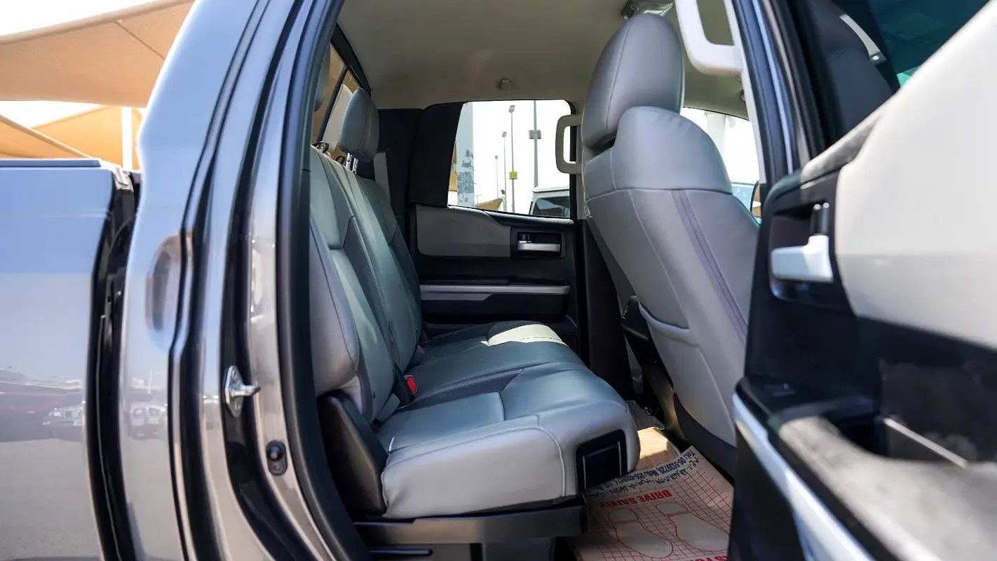 Toyota Tundra 5.7 AT 4WD (381 hp) - 11