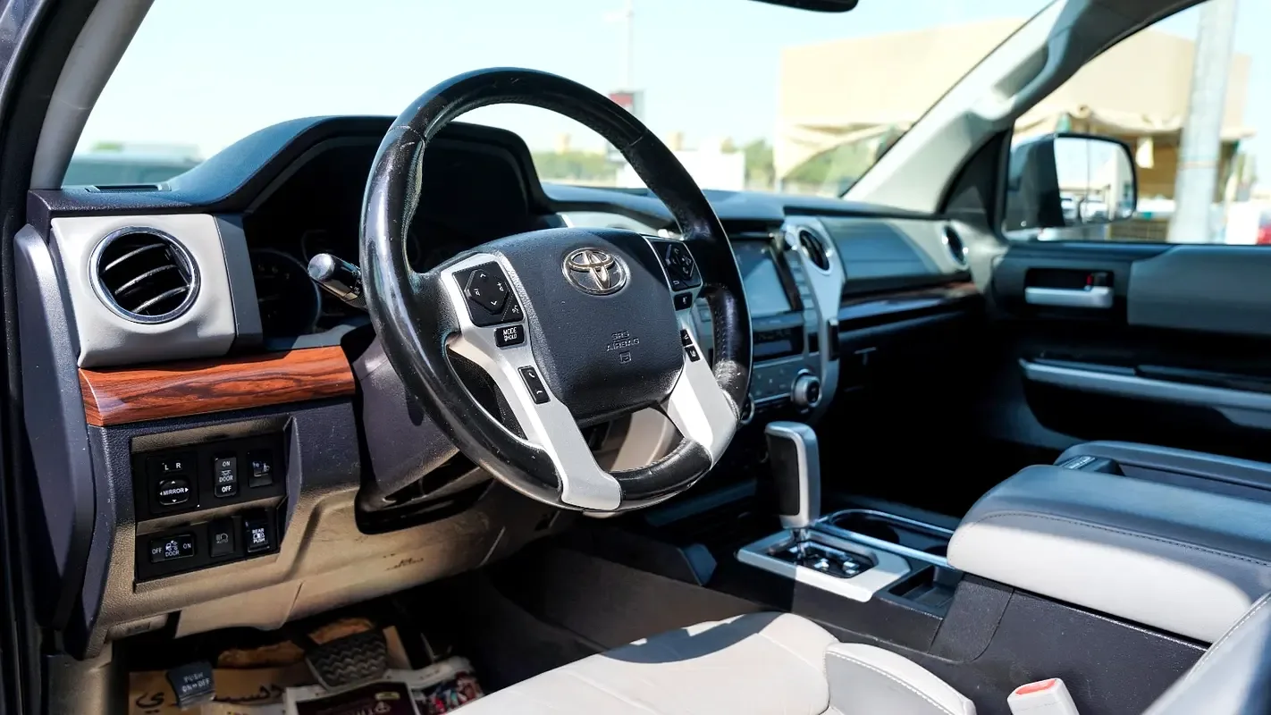 Toyota Tundra 5.7 AT 4WD (381 hp) - 16