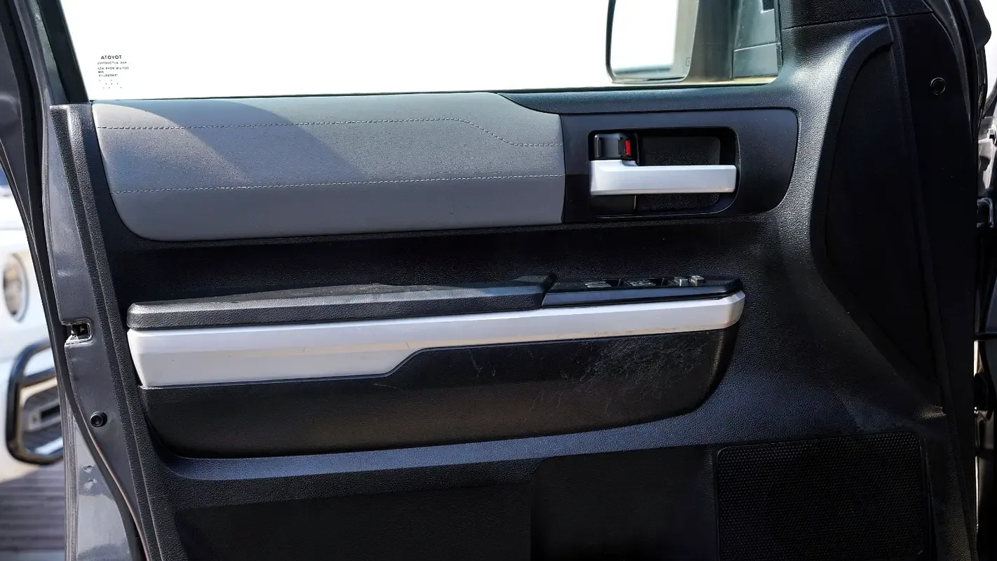 Toyota Tundra 5.7 AT 4WD (381 hp) - 17