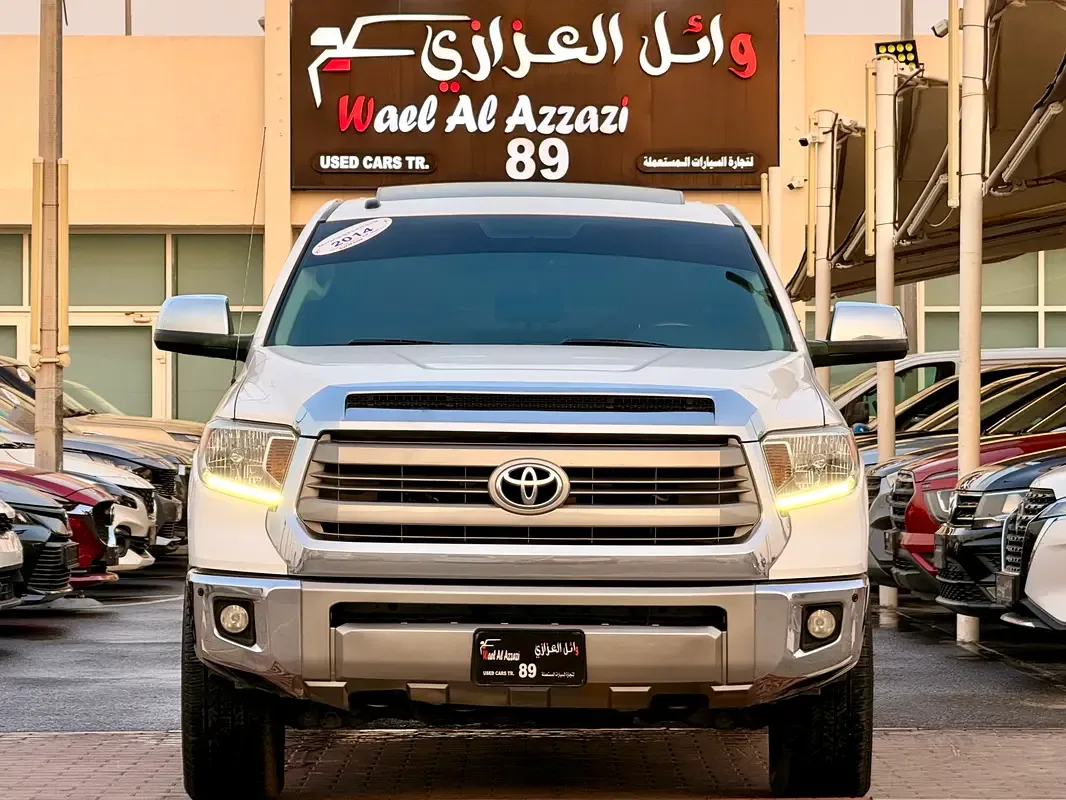 Toyota Tundra 5.7 AT AWD (386 hp)