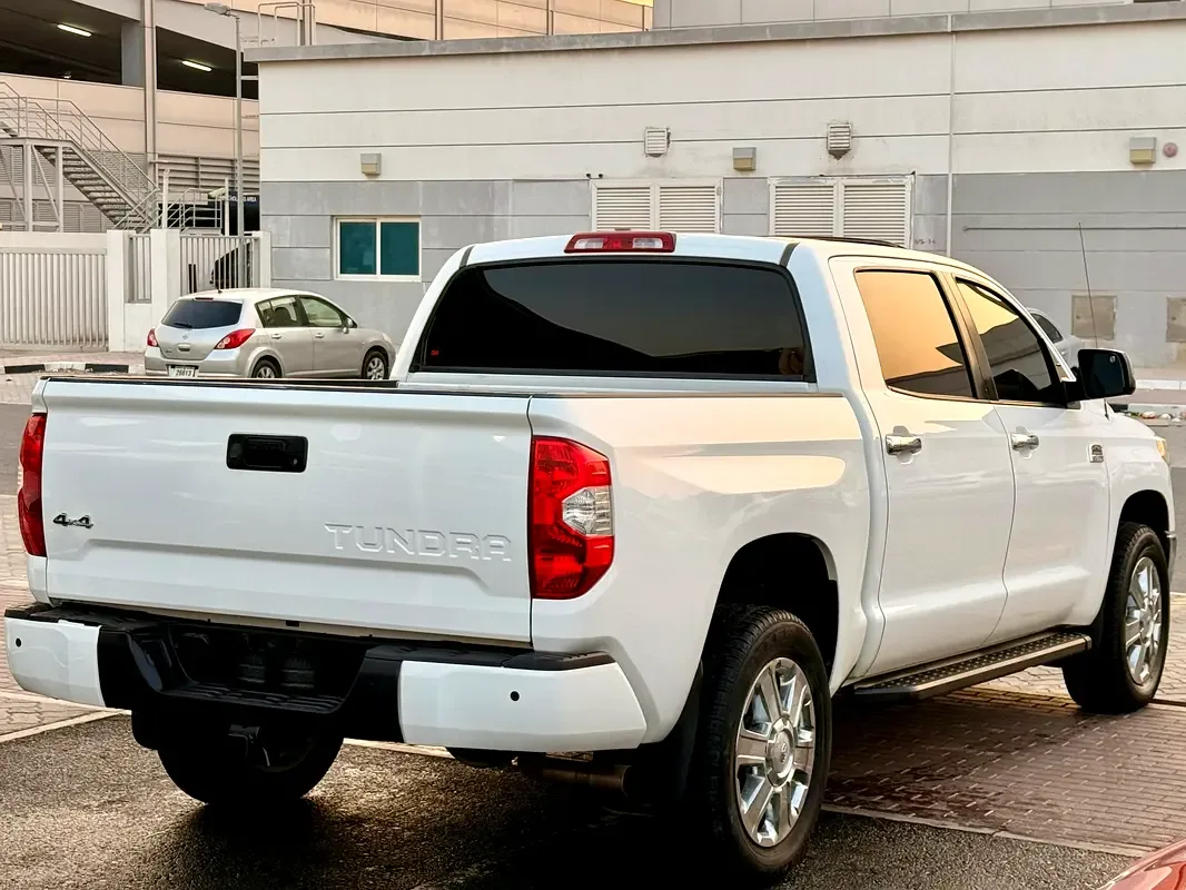 Toyota Tundra 5.7 AT AWD (386 hp) - 5