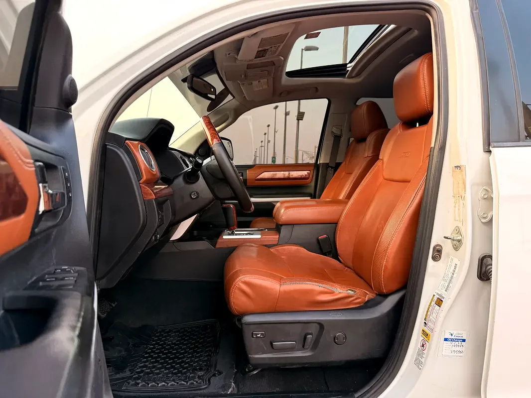 Toyota Tundra 5.7 AT AWD (386 hp) - 7