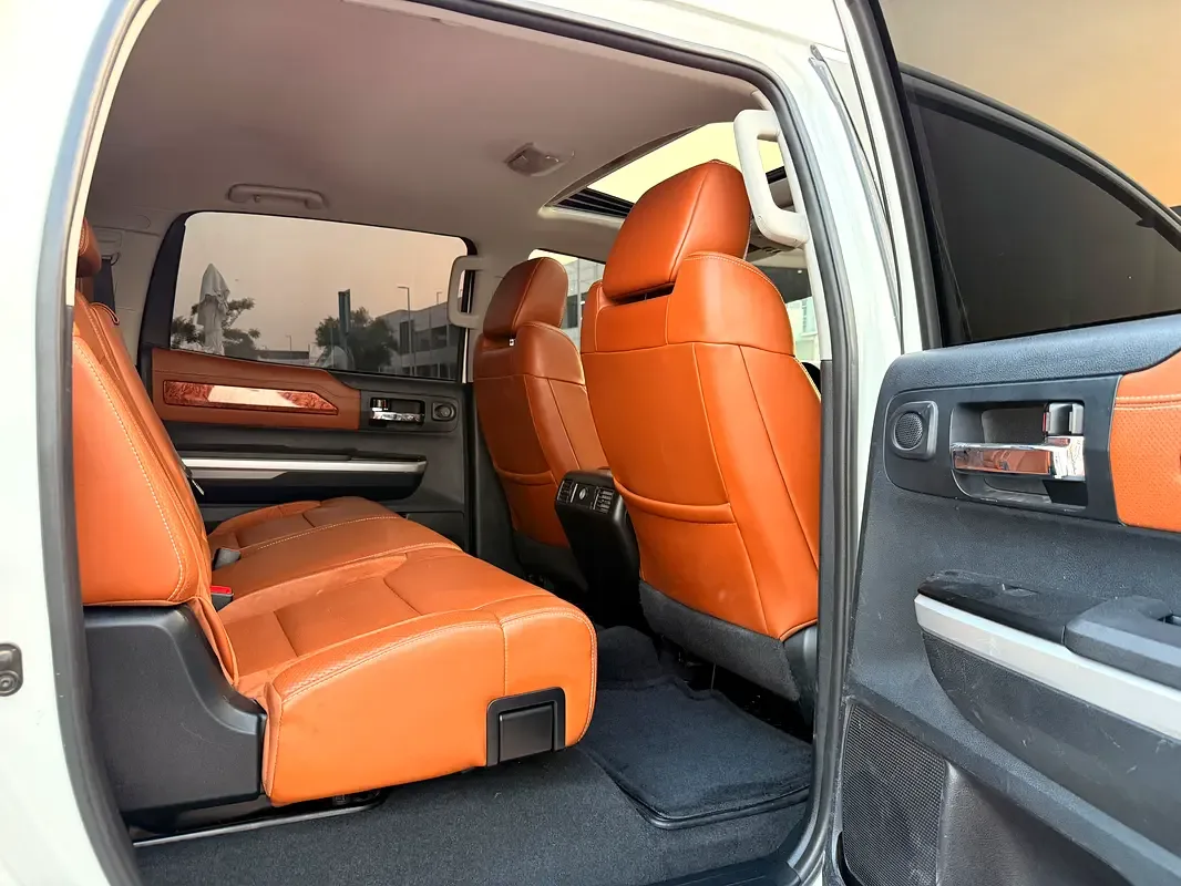 Toyota Tundra 5.7 AT AWD (386 hp) - 11