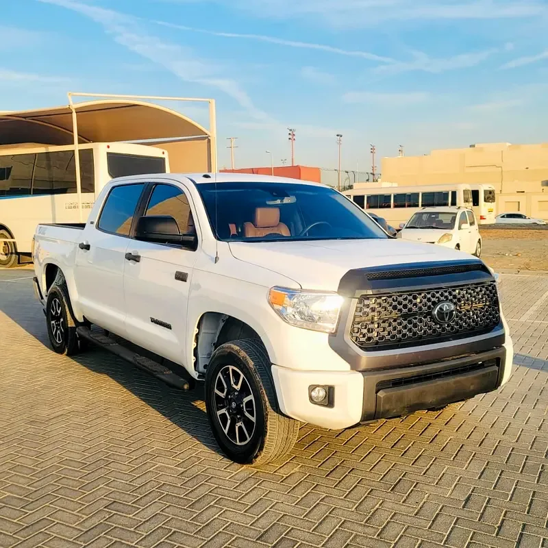 Toyota Tundra 5.7 AT AWD (386 حصان) - 6