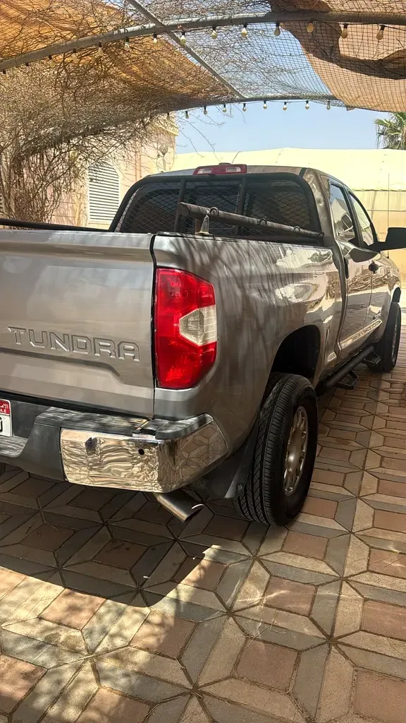 Toyota Tundra 5.7 AT TRD Rock Warrior (381 hp)