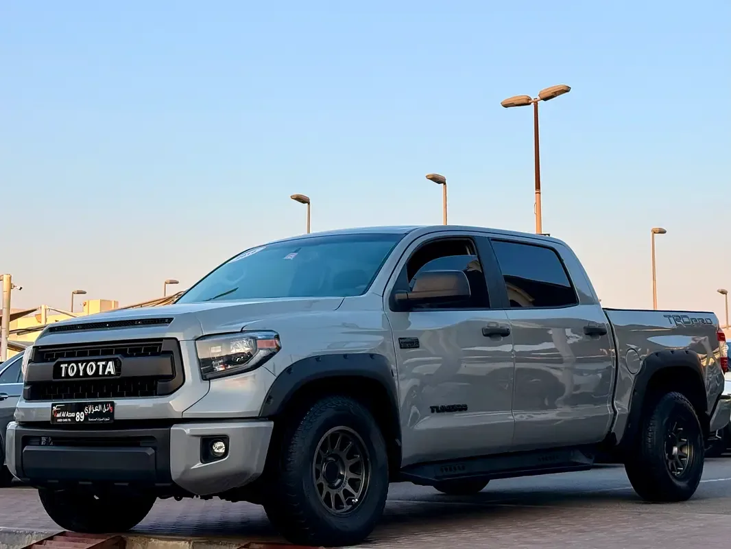 Toyota Tundra 5.7 AT TRD Rock Warrior (381 حصان) - 3
