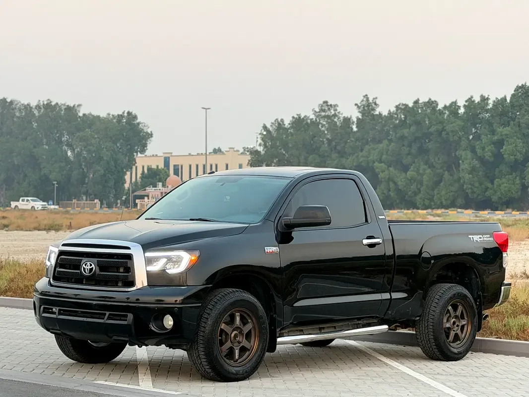 Toyota Tundra 5.7 AT TRD Rock Warrior (381 حصان) - 3