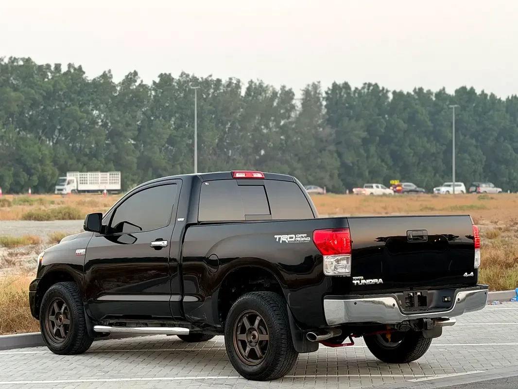 Toyota Tundra 5.7 AT TRD Rock Warrior (381 حصان) - 4
