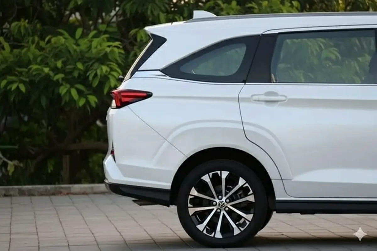 Toyota Veloz 1.5 CVT (106 hp) - 5