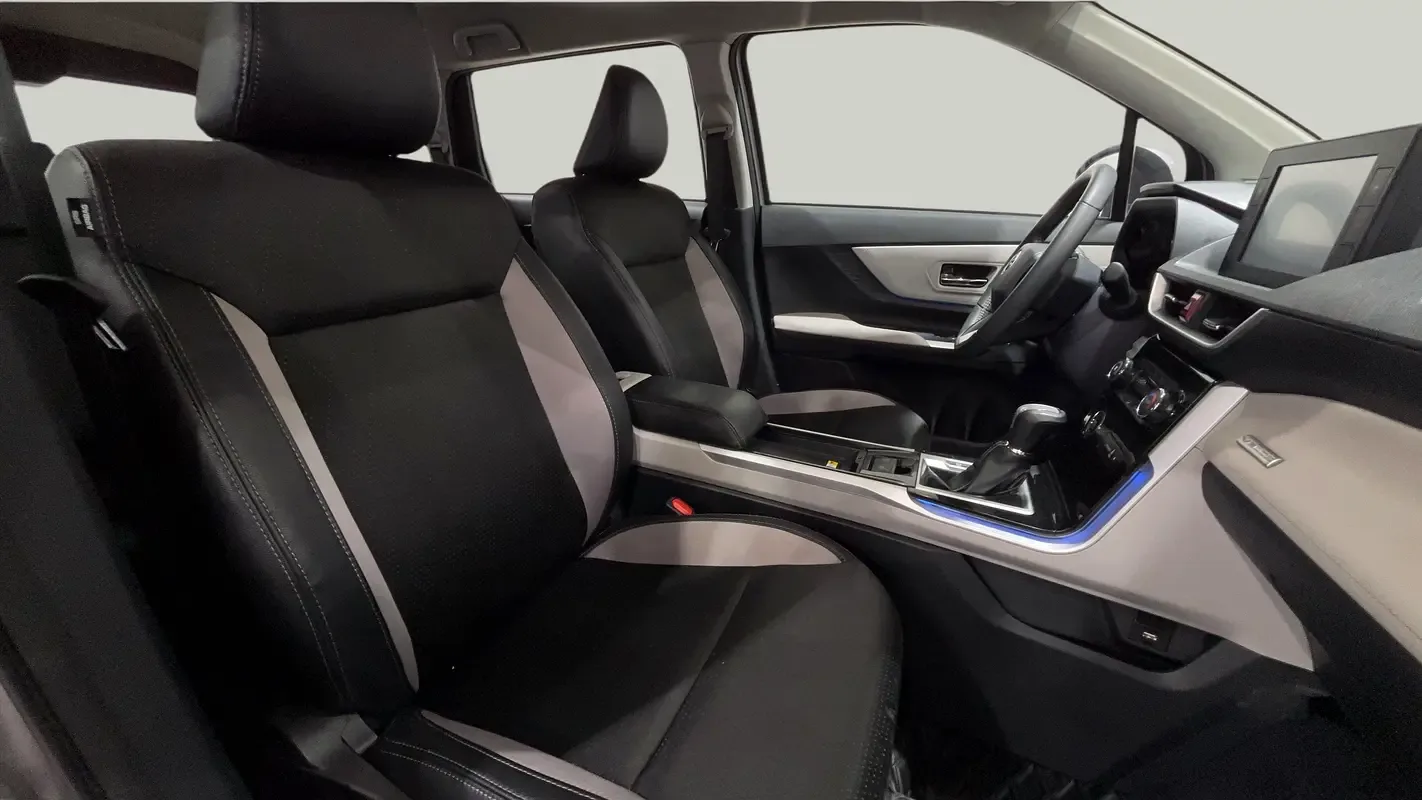 Toyota Veloz 1.5 CVT (106 hp) - 6