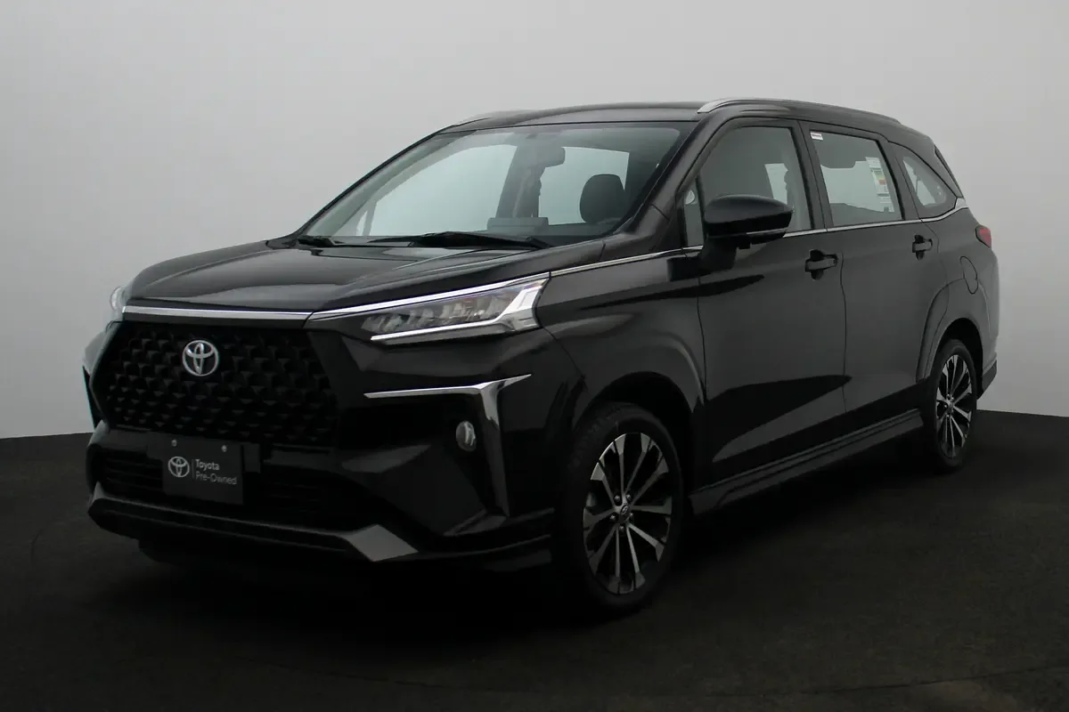 Toyota Veloz 1.5 CVT (106 hp)