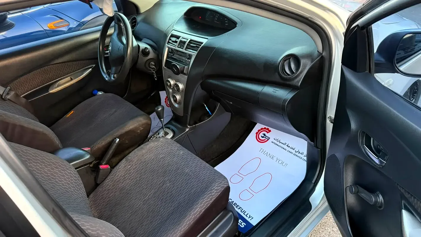 Toyota Yaris 1.5 AT (106 حصان) - 7