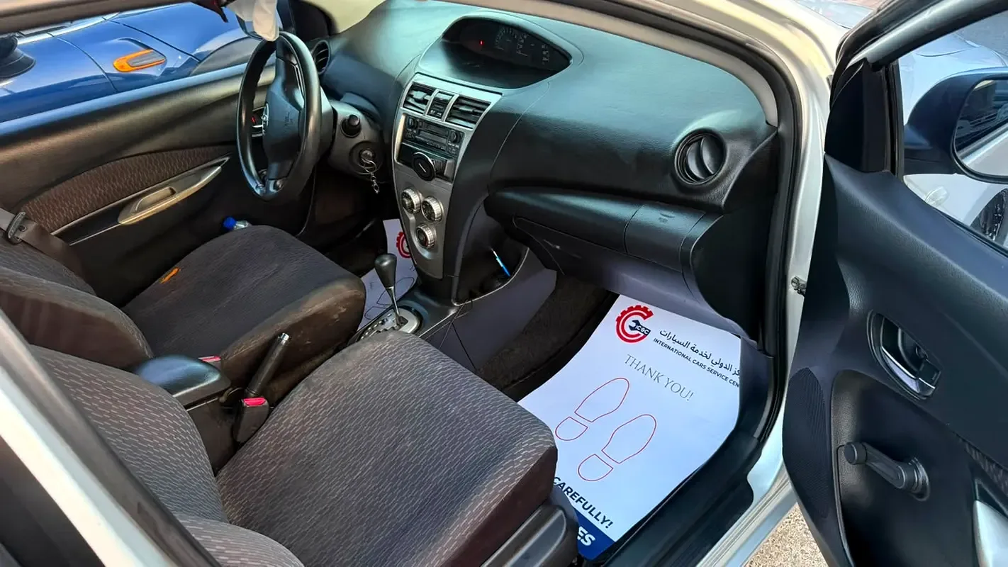 Toyota Yaris 1.5 AT (106 حصان) - 10