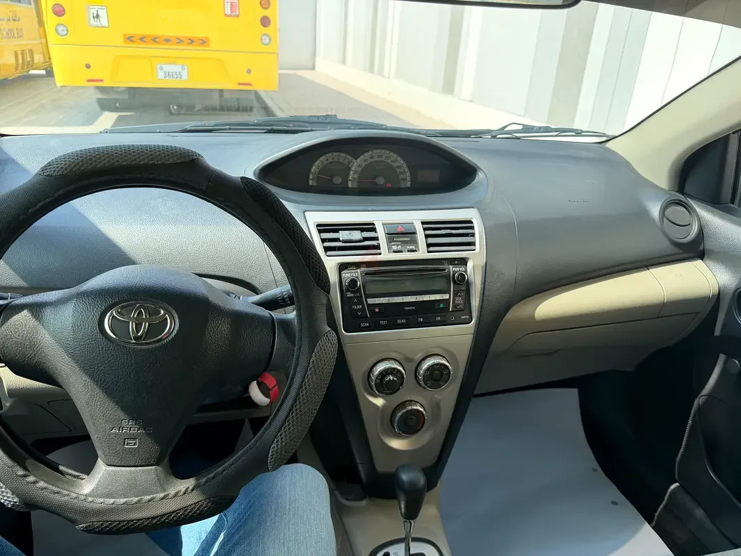 Toyota Yaris 1.5 AT (106 hp) - 3