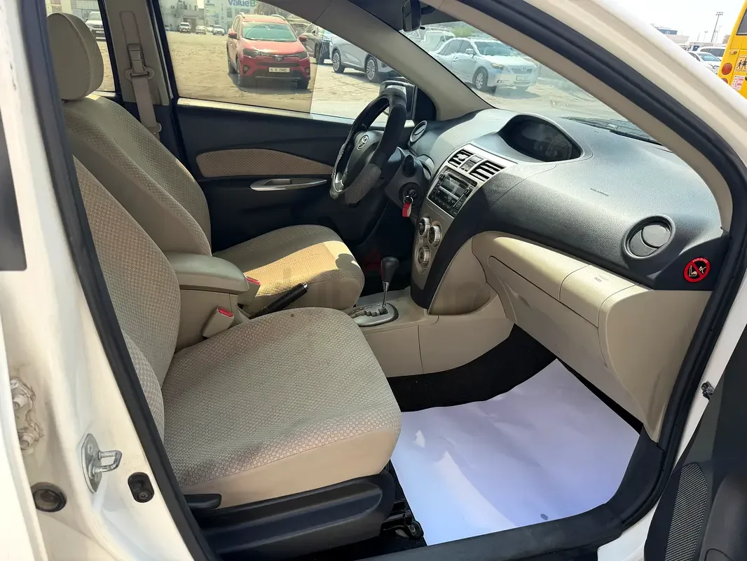 Toyota Yaris 1.5 AT (106 hp) - 6