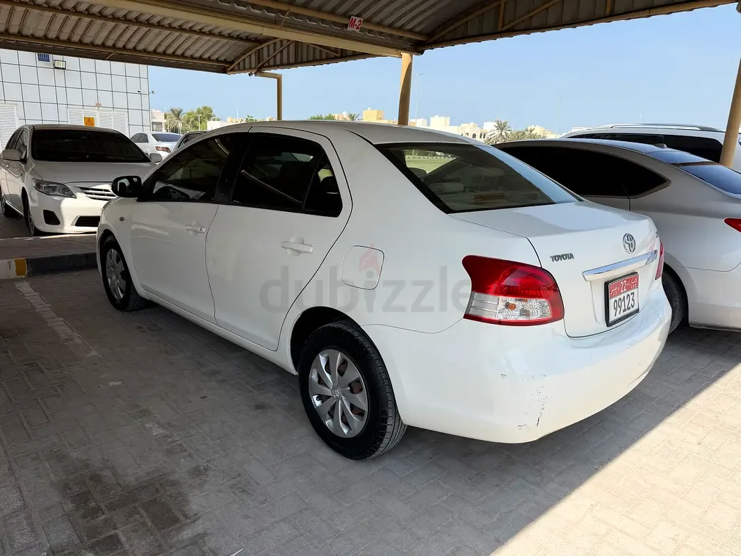 Toyota Yaris 1.5 AT (106 hp) - 10