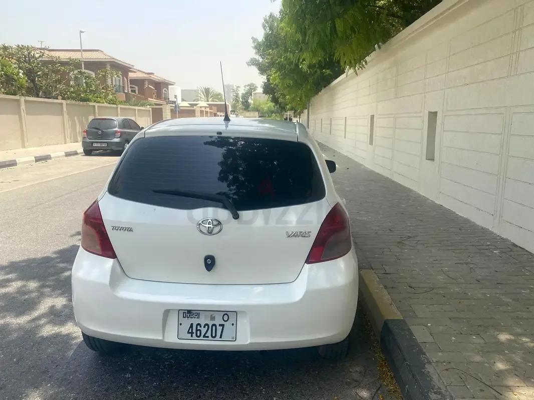 Toyota Yaris 1.5 AT (106 حصان) - 3