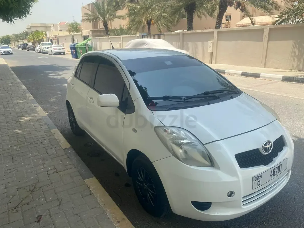 Toyota Yaris 1.5 AT (106 حصان) - 2