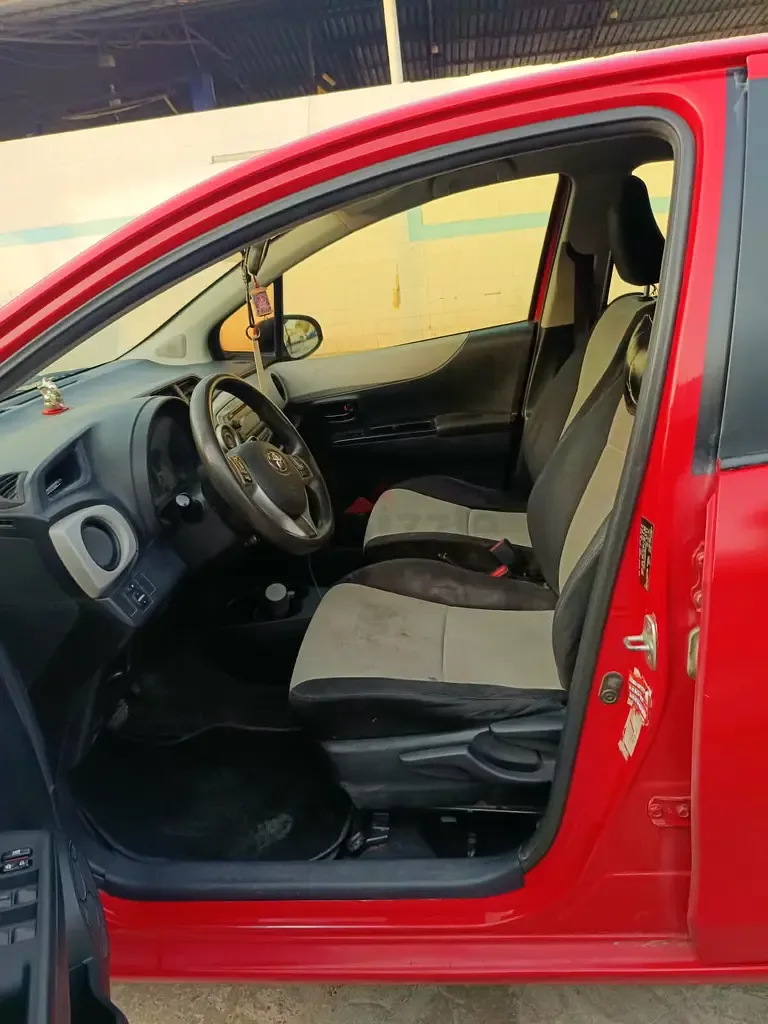 Toyota Yaris 1.5 AT (107 hp) - 4