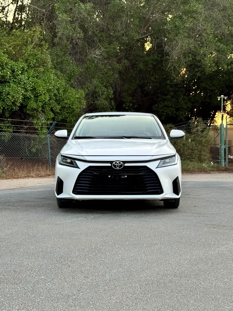 Toyota Yaris 1.5 CVT (105 hp)