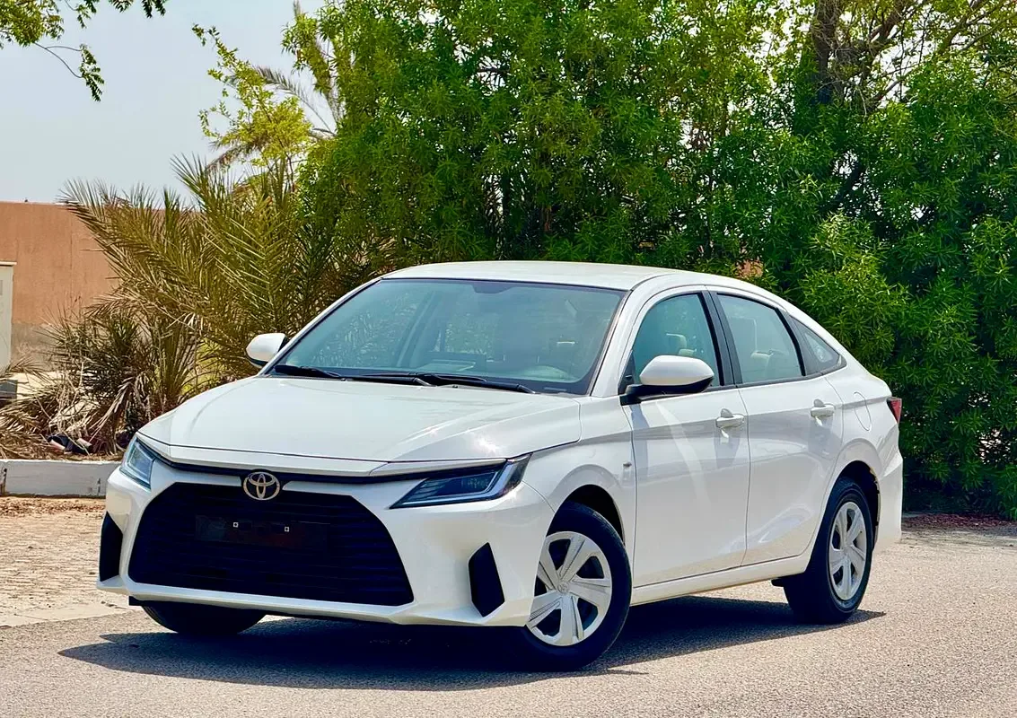 Toyota Yaris 1.5 CVT (105 hp)